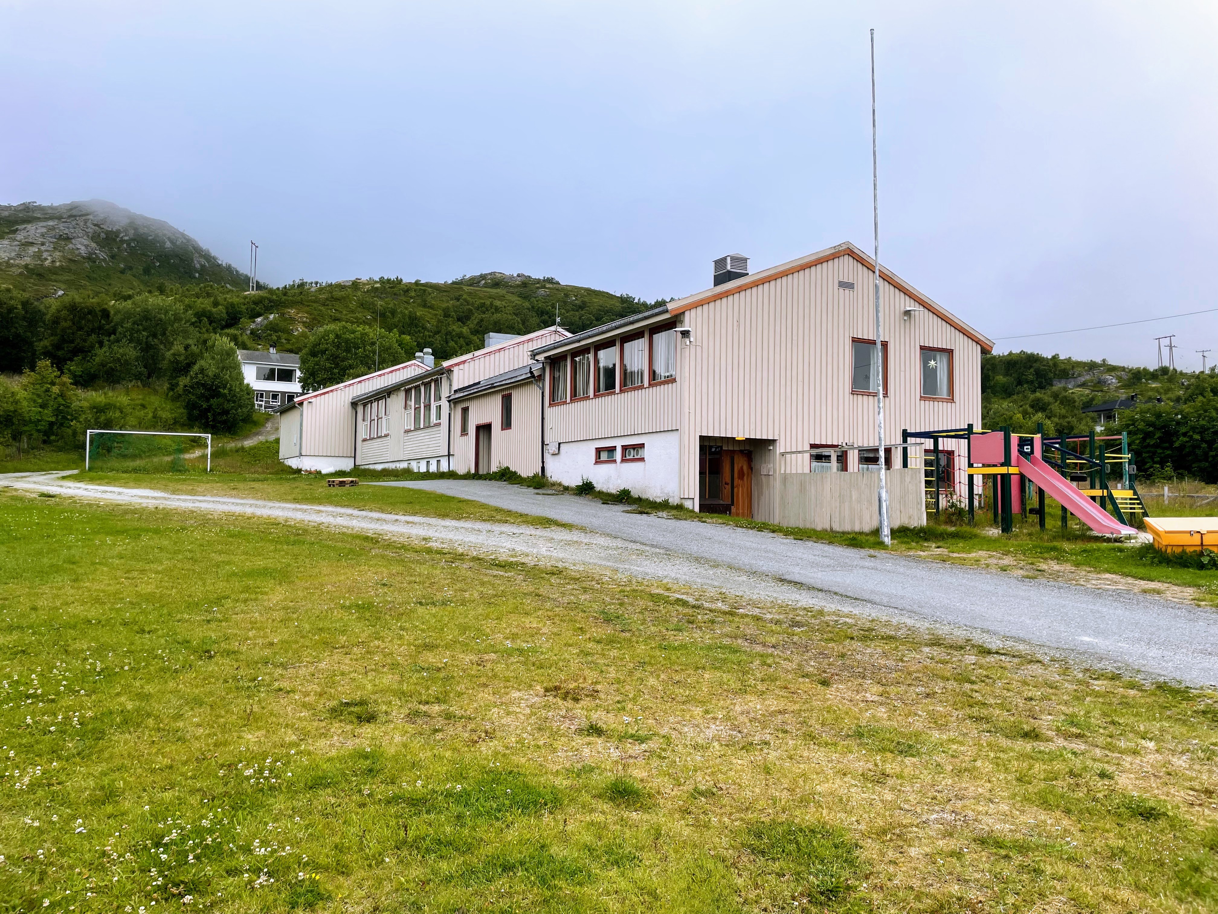 School op Vengsøy